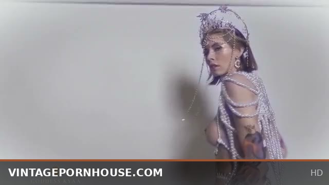 Golden goddess worship with femdom cosplay, body paint, and dancing sex magic